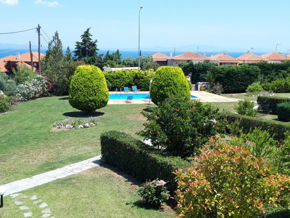 Villa Potidea Panorama 네아 포티데아 외부 사진