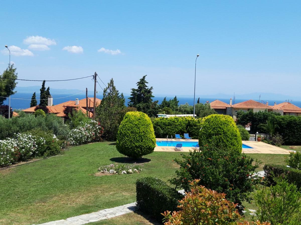 Villa Potidea Panorama 네아 포티데아 외부 사진